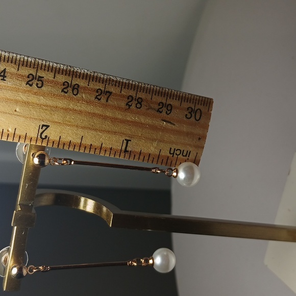 Pearl Drop Earrings Women - Picture 4 of 4